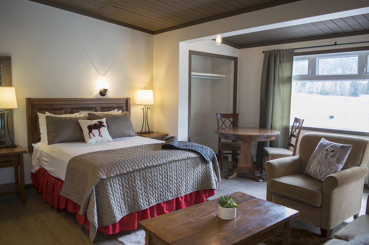 Yamnuska Suites كانمور المظهر الخارجي الصورة