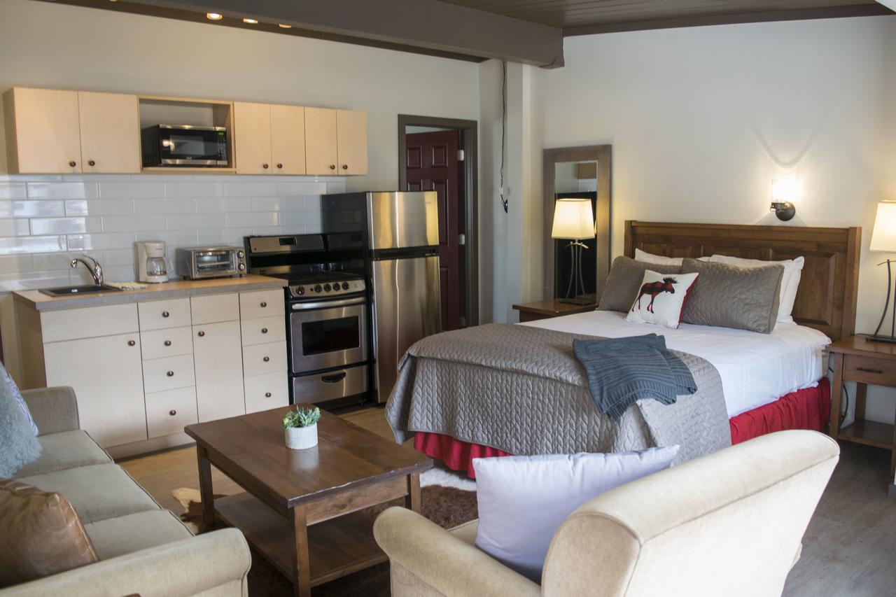 Yamnuska Suites كانمور المظهر الخارجي الصورة